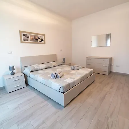 Your In 阿尔盖罗